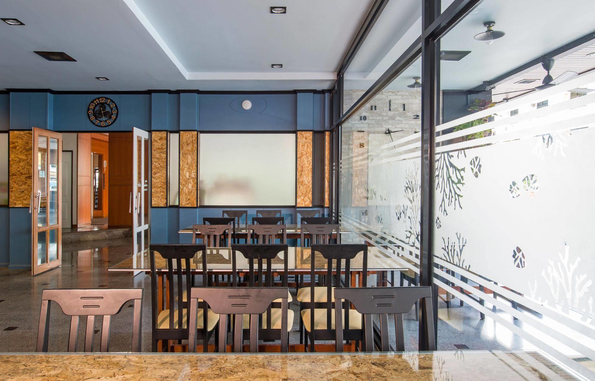 Хостел Amity Poshtel Краби Экстерьер фото